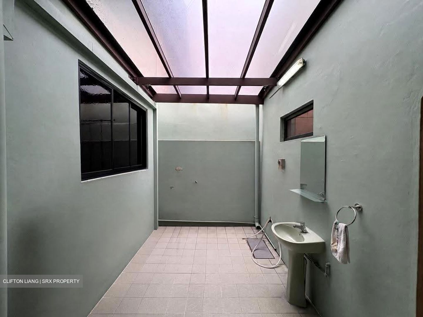 Sembawang Hills Estate (D20), Terrace #605899791